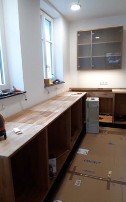 Massivholzkorpuse Montage