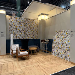 Weihnachtsengel aus Massivholz